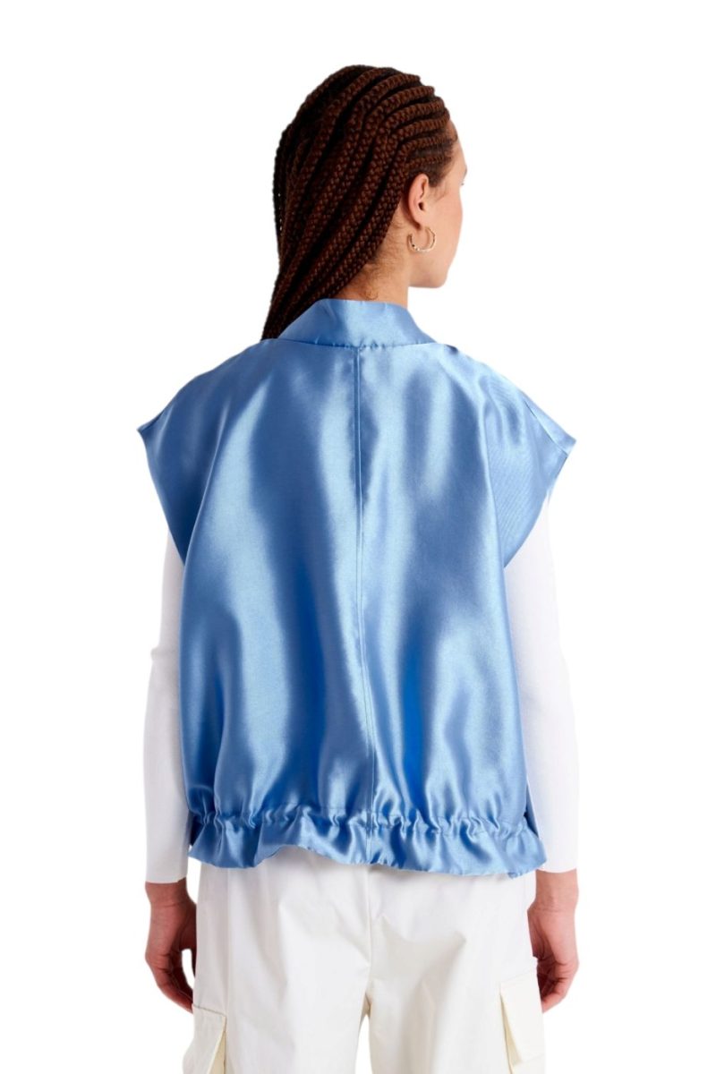 damska-vesta-satenoveho-vzhladu-VICOLO-modra-2-scaled-1.jpg